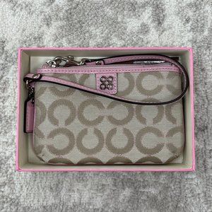 Coach - Pink Logo Wristlet New Without Tags